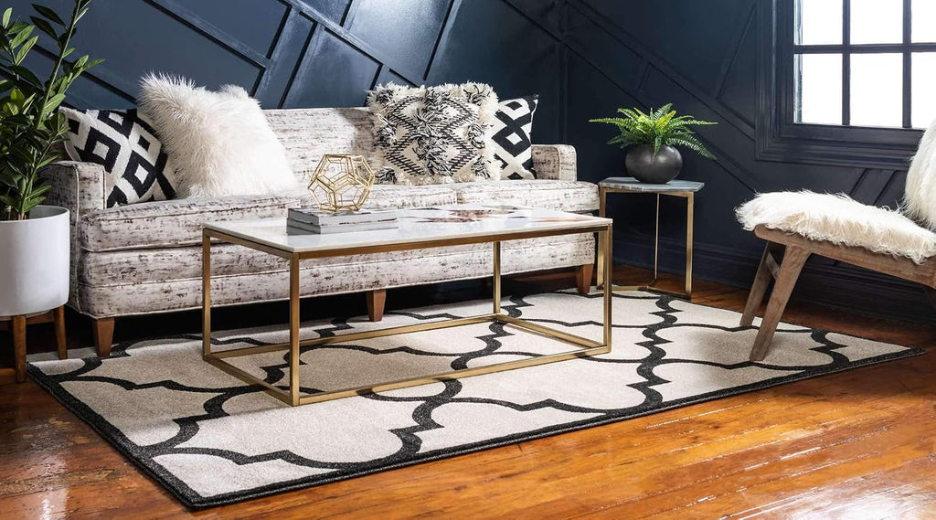7'1"x10' Beige Moroccan Trellis Rug